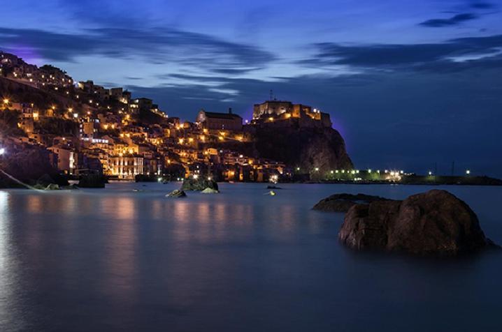 Incanto Golden Place B&B Reggio di Calabria Exteriör bild