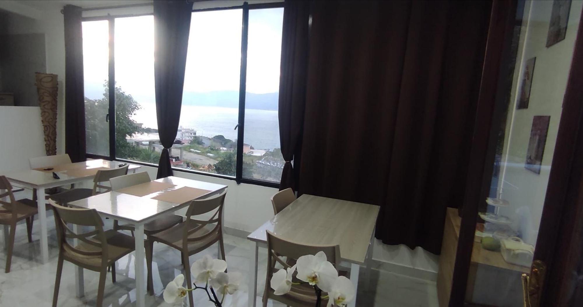 Incanto Golden Place B&B Reggio di Calabria Exteriör bild